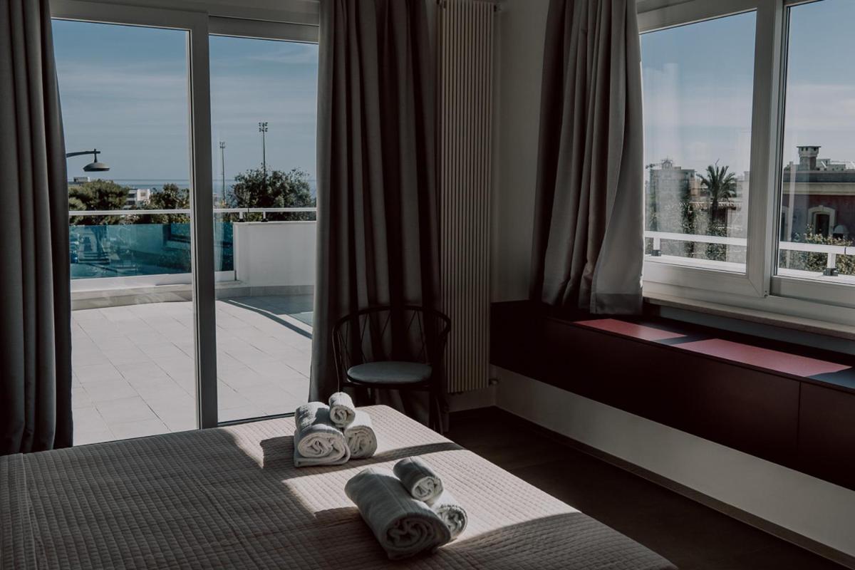 Suite Donna Edwige By Monholiday Monopoli Bagian luar foto